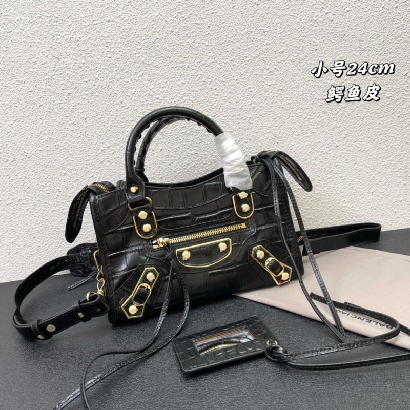 Ba*len*cia*ga classic city bags